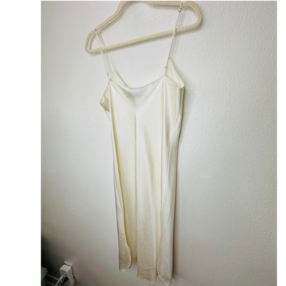 Nili Lotan Cream V-Neck Spaghetti Strap 100% Silk Slip Dress XL - Picture 9 of 16